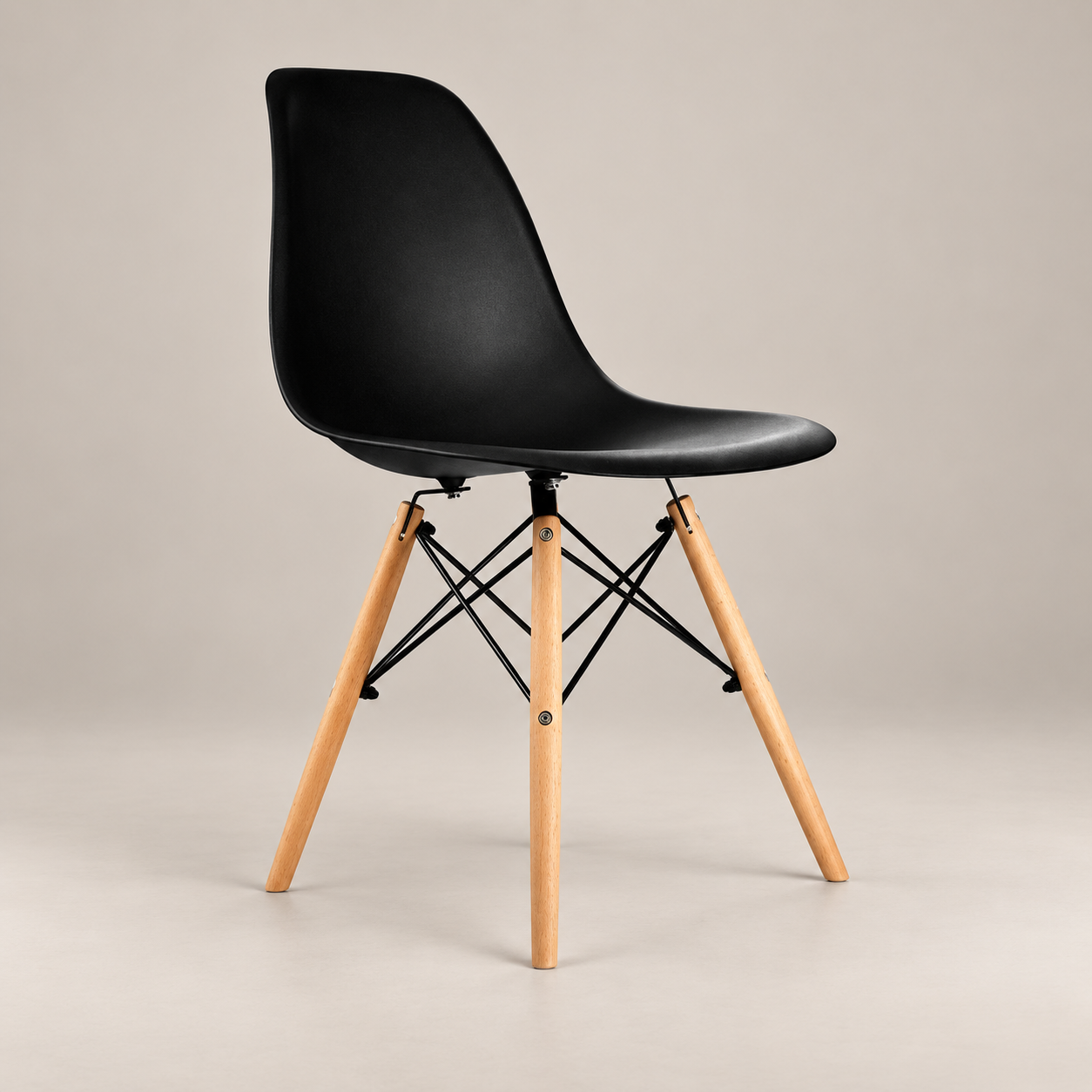 Silla auxiliar de comedor Eames - DSW | Negro