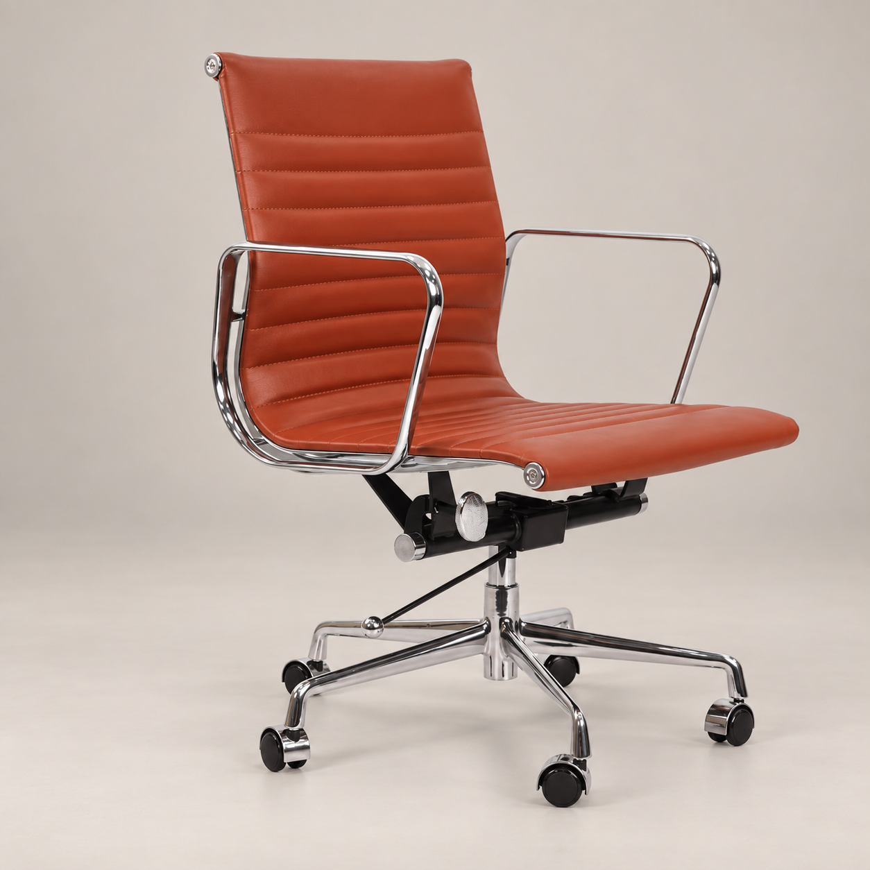 Eames Bürostuhl mit niedriger Rückenlehne und geripptem Design EA117 – Braun-Tan