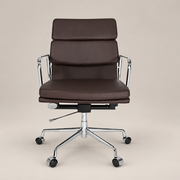 Eames Bürostuhl mit niedriger Rückenlehne und weicher Polsterung EA217 - Dunkelbraun