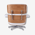 Door Charles Eames geïnspireerde loungestoel en voetenbank - Essenhout | Wit leer