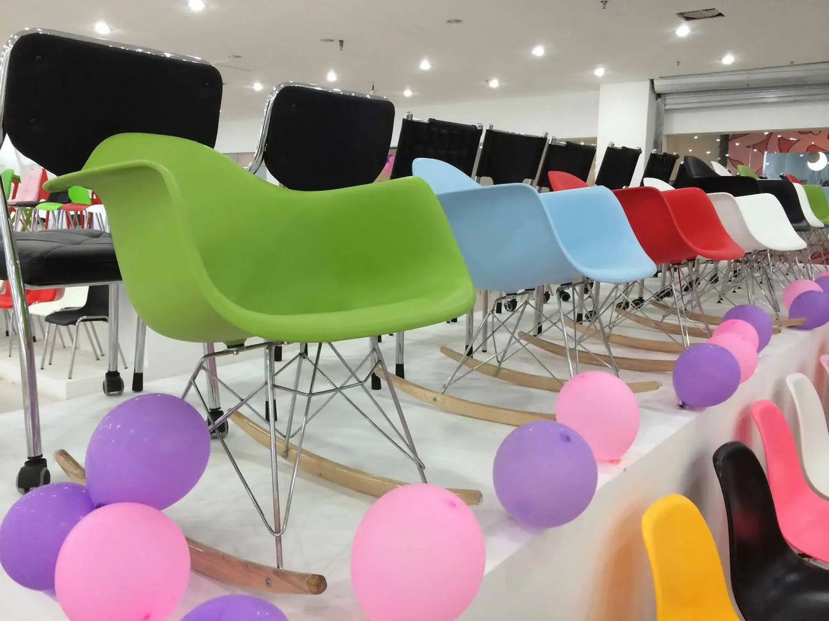 Eames Rocking Arm Chair - RAR | White